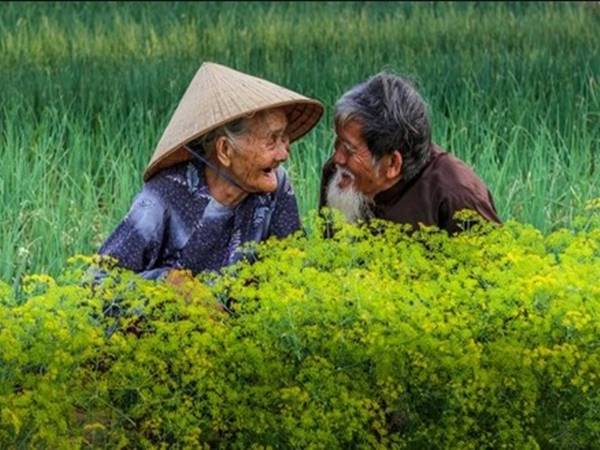 Nhìn thấy cụ già thường xuất hiện con số may mắn nào